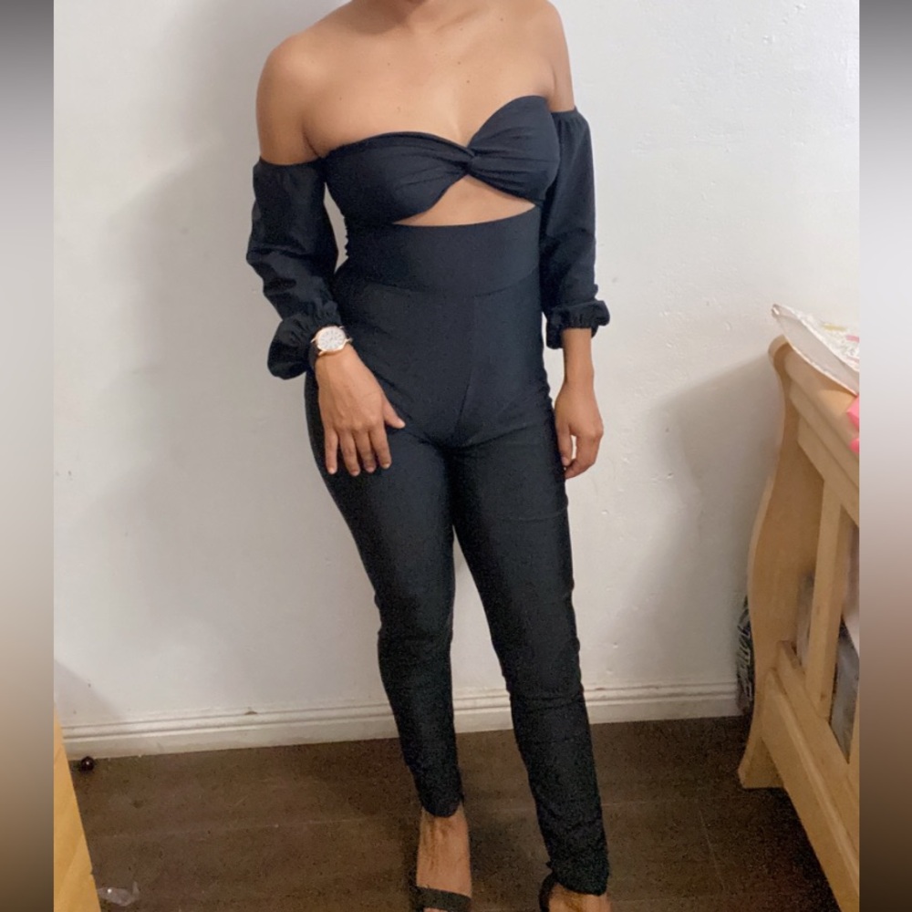 SHEIN Elegant Black Garment
